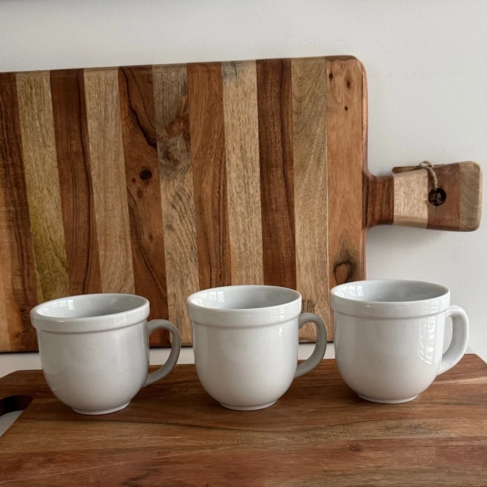 Pottery Barn Vintage White Ceramic Farmhouse Mug Set (3)